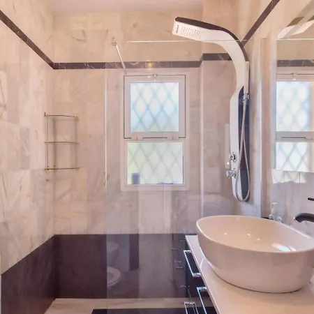 Elegant Classic Close To Nikki Villa