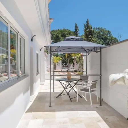Elegant Classic Close To Nikki Villa